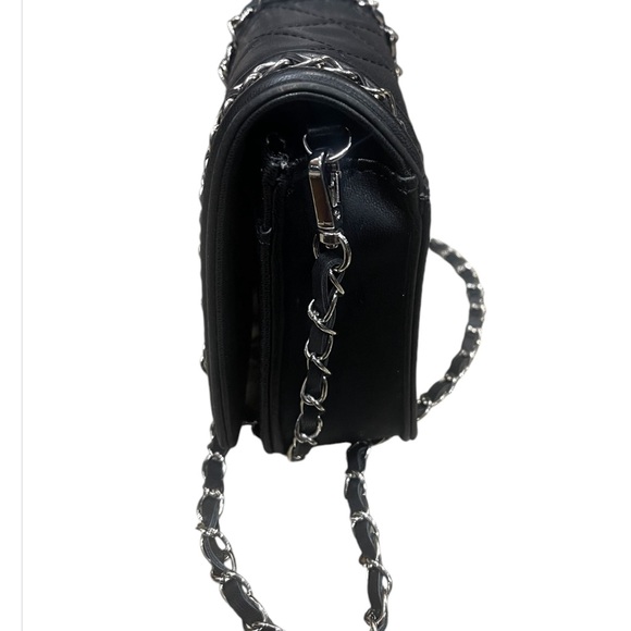 Badgley Mischka Small Crossbody Bag-New - Picture 7 of 9